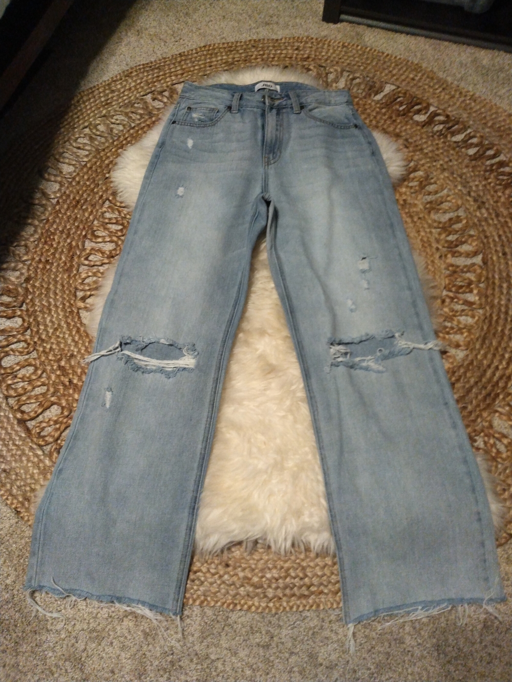 JBD Women’s Light Blue Distressed Straight Leg Jeans Size 26